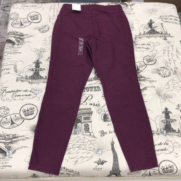 Style & Co Curvy-Fit Skinny Fashion Jeans - Picture 5 of 8